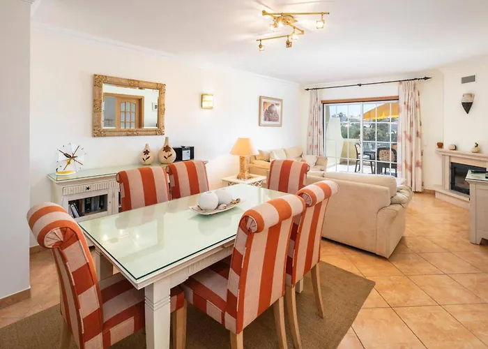 Lovely 2-bed In Sao Rafael Apartman *